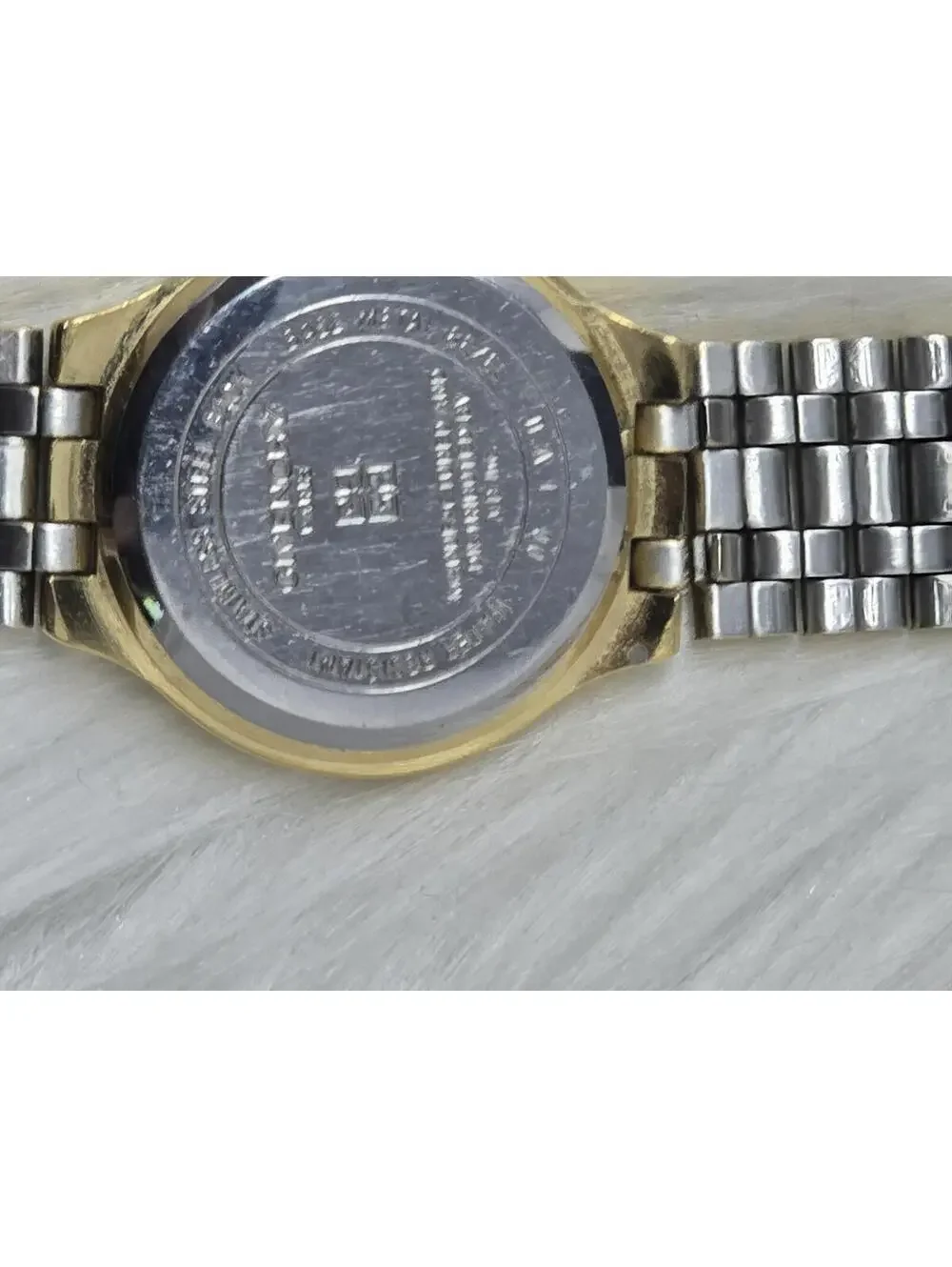 Vintage Givenchy Swiss Gold Tone Tank Watch G Link Band - Picture 7 of 8